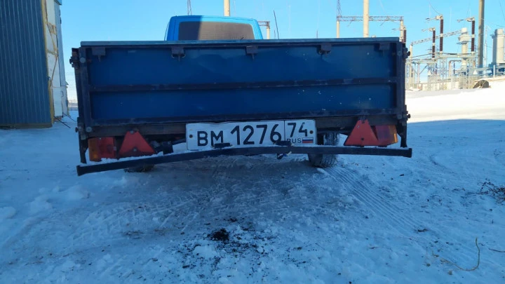 Грузовой прицеп